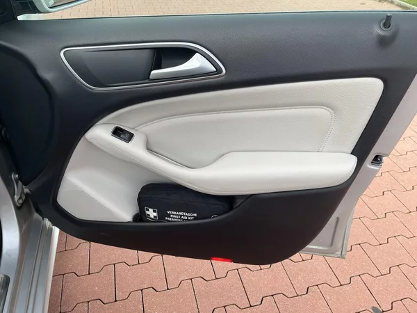 Mercedes-Benz Třídy B 180 CDi ČR - foto 16