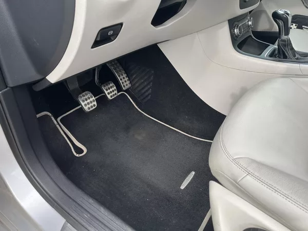 Mercedes-Benz Třídy B 180 CDi ČR - foto 24