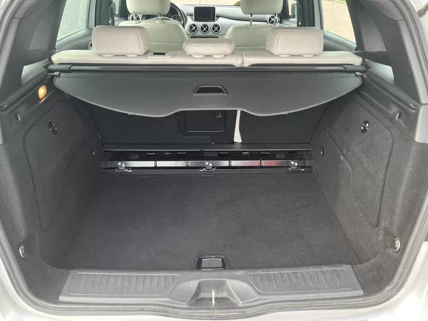 Mercedes-Benz Třídy B 180 CDi ČR - foto 26