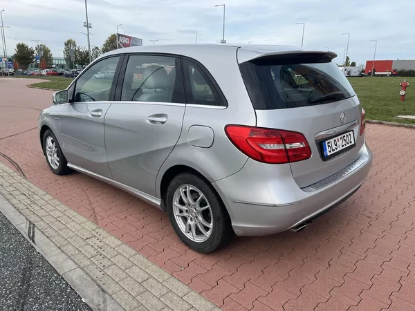 Mercedes-Benz Třídy B 180 CDi ČR - foto 7
