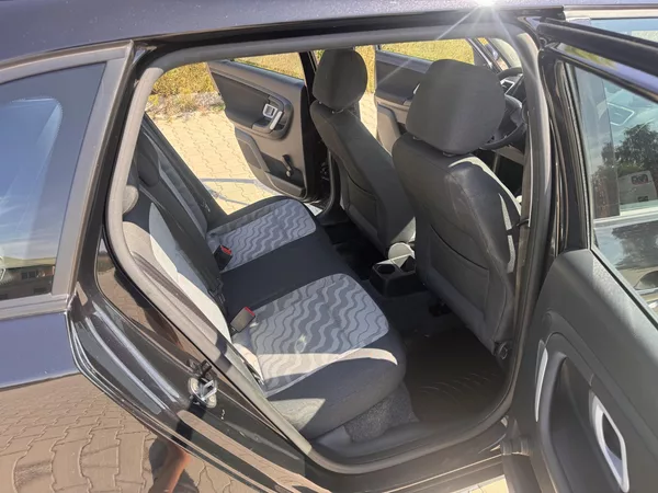 Škoda Fabia II 1.9TDI 77KW AMBITION - foto 16