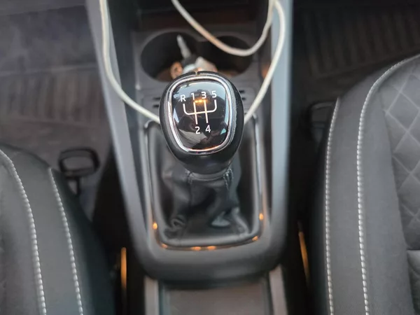 Škoda Fabia 1.4TDi 66kW*DRIVE*1.MAJ*TAŽNÉ* - foto 29