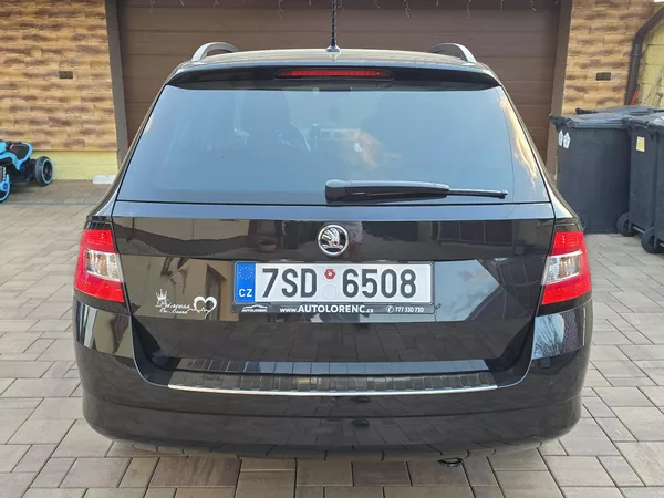 Škoda Fabia 1.4TDi 66kW*DRIVE*1.MAJ*TAŽNÉ* - foto 4