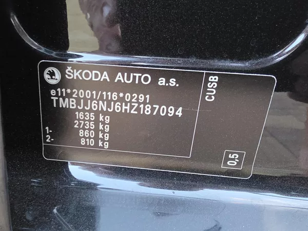 Škoda Fabia 1.4TDi 66kW*DRIVE*1.MAJ*TAŽNÉ* - foto 43