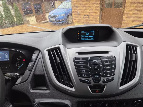Ford Transit 2.2TDCI 114kW L2H3 - foto 21