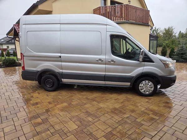 Ford Transit 2.2TDCI 114kW L2H3 - foto 6
