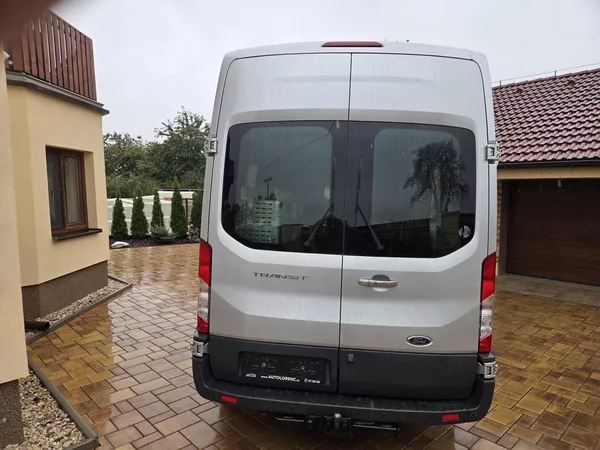 Ford Transit 2.2TDCI 114kW L2H3 - foto 8