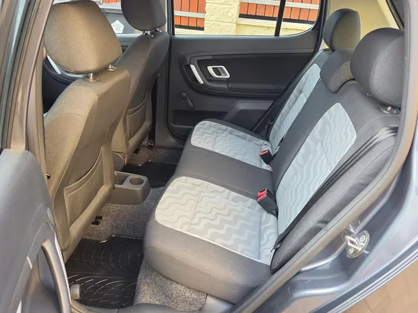 Škoda Fabia II 1.4i 16V AMBIENTE*TEMPOMAT* - foto 24
