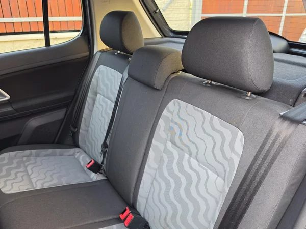 Škoda Fabia II 1.4i 16V AMBIENTE*TEMPOMAT* - foto 25
