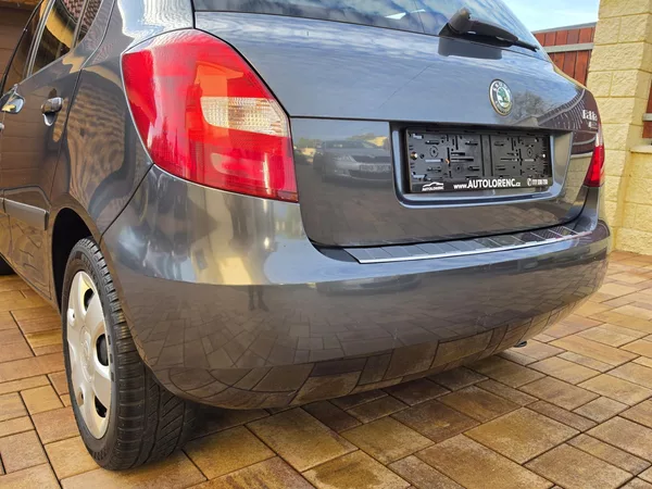 Škoda Fabia II 1.4i 16V AMBIENTE*TEMPOMAT* - foto 27
