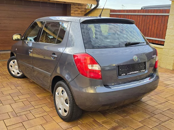 Škoda Fabia II 1.4i 16V AMBIENTE*TEMPOMAT* - foto 3