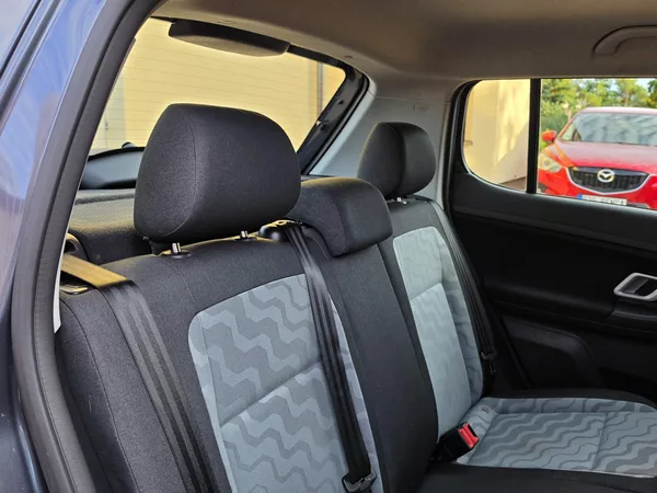 Škoda Fabia II 1.4i 16V AMBIENTE*TEMPOMAT* - foto 35