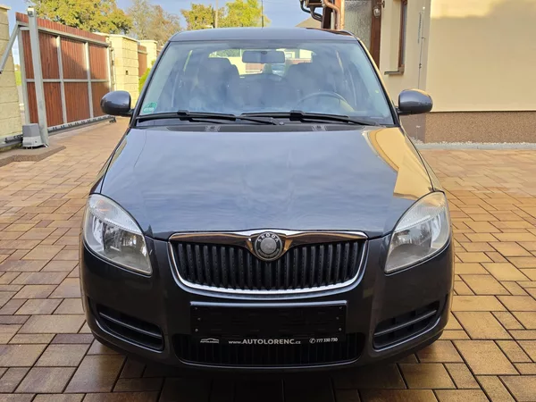 Škoda Fabia II 1.4i 16V AMBIENTE*TEMPOMAT* - foto 7