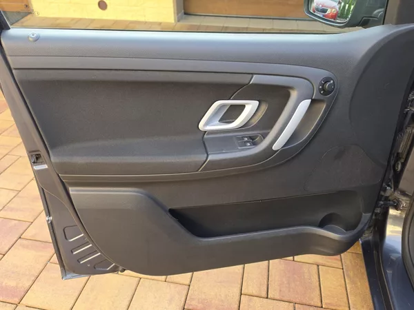Škoda Fabia II 1.4i 16V AMBIENTE*TEMPOMAT* - foto 8