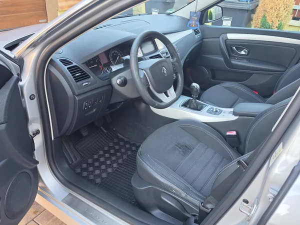 Renault Laguna 2.0dCi 150PS*DYNAMIQUE*NAVI - foto 11