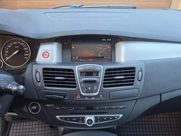 Renault Laguna 2.0dCi 150PS*DYNAMIQUE*NAVI - foto 15