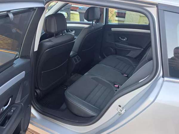 Renault Laguna 2.0dCi 150PS*DYNAMIQUE*NAVI - foto 18