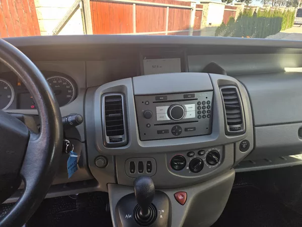 Opel Vivaro 2.0CDTI 84kw 8Míst - foto 11