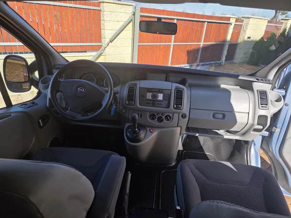 Opel Vivaro 2.0CDTI 84kw 8Míst - foto 18