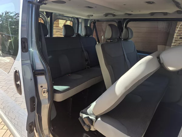 Opel Vivaro 2.0CDTI 84kw 8Míst - foto 23