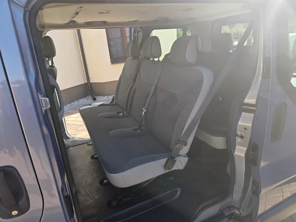 Opel Vivaro 2.0CDTI 84kw 8Míst - foto 29