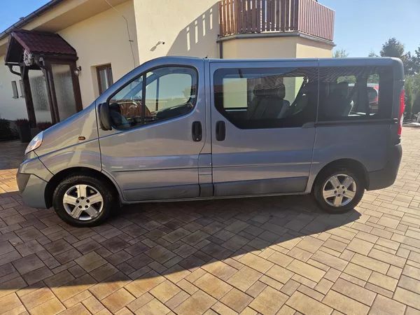 Opel Vivaro 2.0CDTI 84kw 8Míst - foto 4
