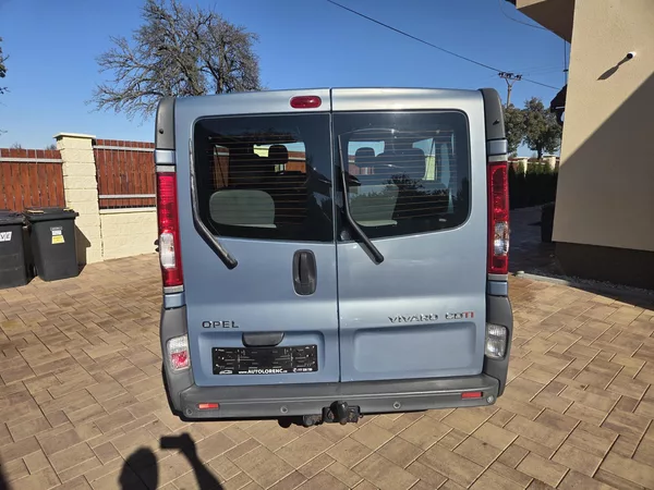 Opel Vivaro 2.0CDTI 84kw 8Míst - foto 6