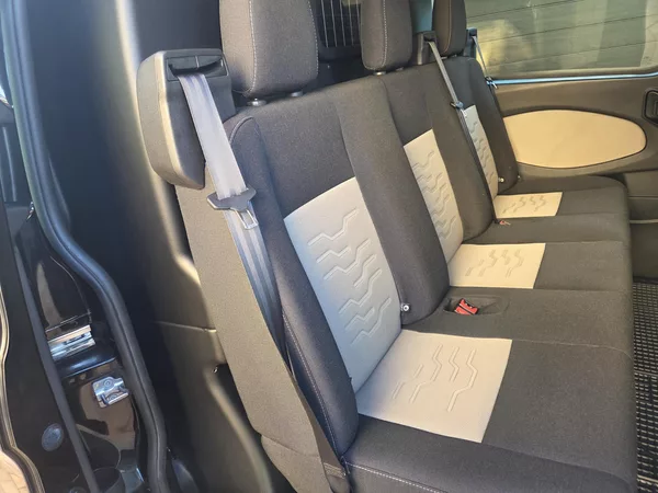 Ford Transit Custom 2.2TDCI L2 114kw 6míst - foto 20