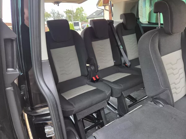 Ford Tourneo Custom 2.2 TDCI 92KW 9Mist - foto 19