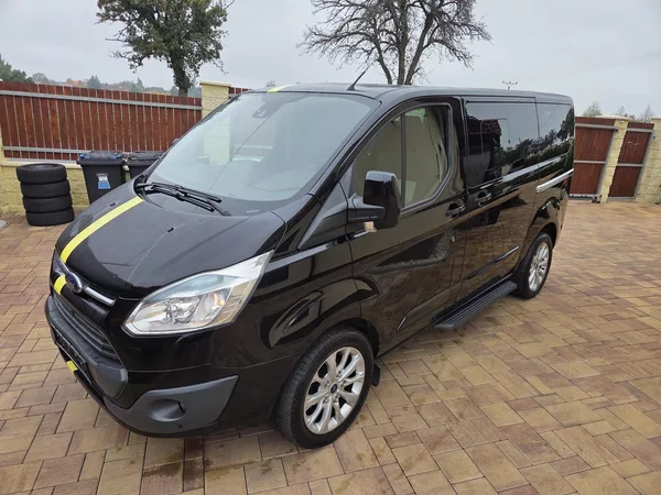 Ford Tourneo Custom 2.2 TDCI 92KW 9Mist - foto 2
