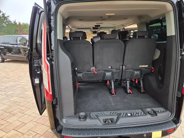Ford Tourneo Custom 2.2 TDCI 92KW 9Mist - foto 21