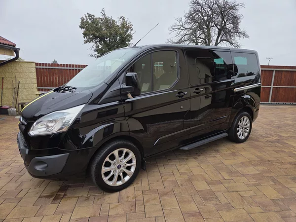 Ford Tourneo Custom 2.2 TDCI 92KW 9Mist - foto 3