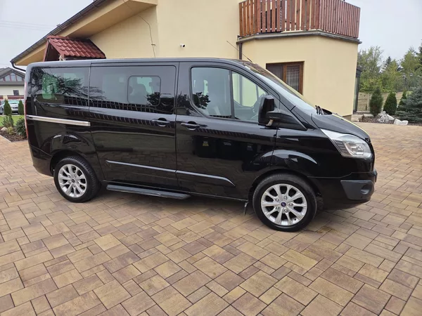 Ford Tourneo Custom 2.2 TDCI 92KW 9Mist - foto 5
