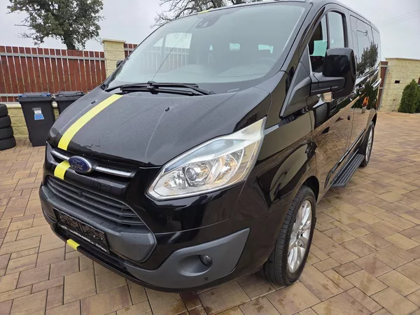 Ford Tourneo Custom 2.2 TDCI 92KW 9Mist - foto 6