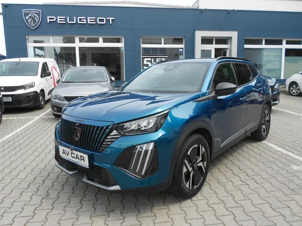 Peugeot 2008 ALLURE 1,2 130 EAT8 kamery