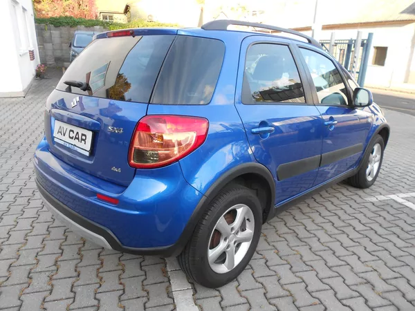 Suzuki SX4 1,6i 79kW 4X4 ČR - foto 5