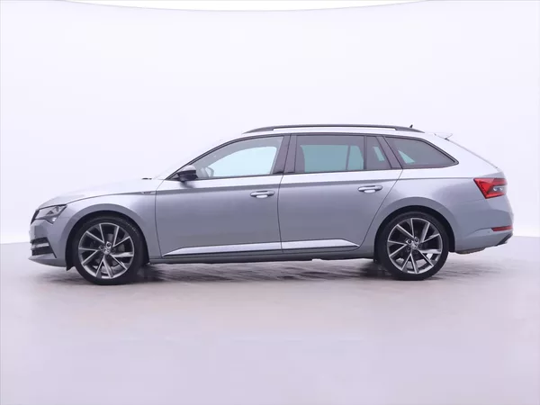 Škoda Superb 2,0 147 kW Sportline DSG DPH - foto 4