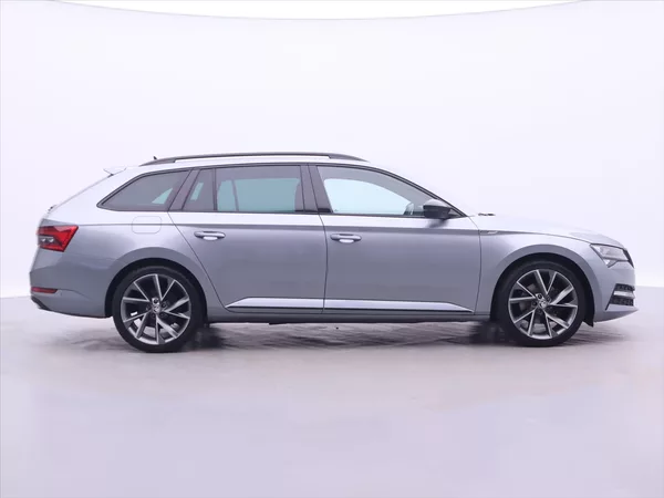 Škoda Superb 2,0 147 kW Sportline DSG DPH - foto 8