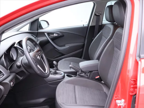 Opel Astra 1,4 T 88kW CZ Drive Serv.Kniha - foto 10