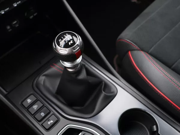 Hyundai Tucson 1,6 T-GDI 130kW 4x4 - foto 24