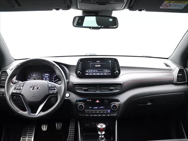Hyundai Tucson 1,6 T-GDI 130kW 4x4 - foto 25
