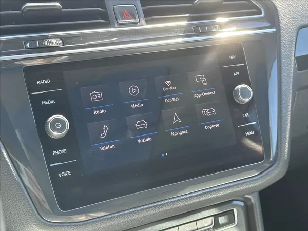 Volkswagen Tiguan 1,4 TSI DSG R-line matrix virt - foto 15