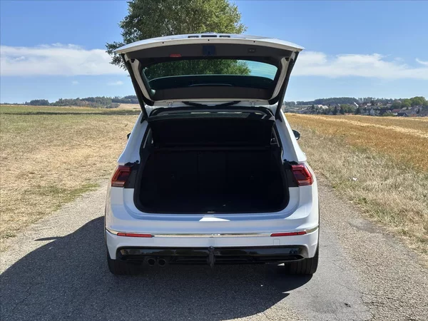Volkswagen Tiguan 1,4 TSI DSG R-line matrix virt - foto 2