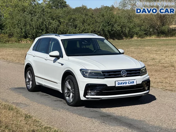 Volkswagen Tiguan 1,4 TSI DSG R-line matrix virt - foto 30