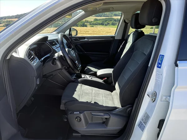 Volkswagen Tiguan 1,4 TSI DSG R-line matrix virt - foto 5