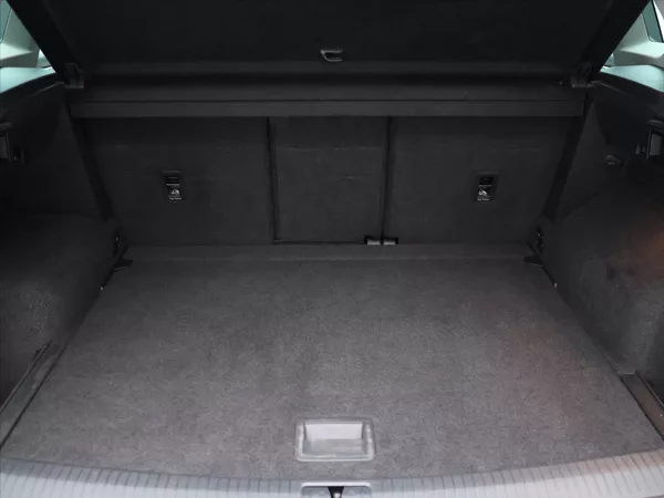 Volkswagen Tiguan 2,0 TDI 110kW DSG R-line DPH - foto 10