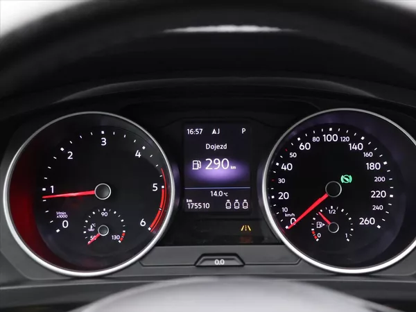 Volkswagen Tiguan 2,0 TDI 110kW DSG R-line DPH - foto 18