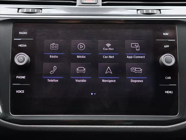Volkswagen Tiguan 2,0 TDI 110kW DSG R-line DPH - foto 24