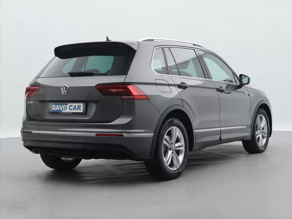 Volkswagen Tiguan 2,0 TDI 110kW DSG R-line DPH - foto 7