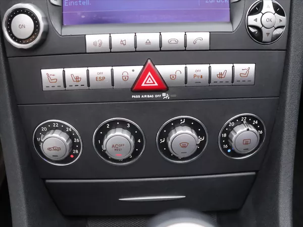 Mercedes-Benz SLK 3.5 350 V6 200kW Serv.kniha - foto 30